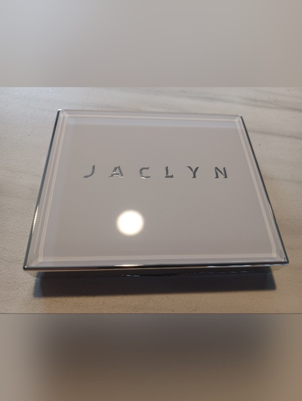 Jaclyn Hill Highlighter Palette — Champagne & Rose Gold Glow - Picture 3 of 3